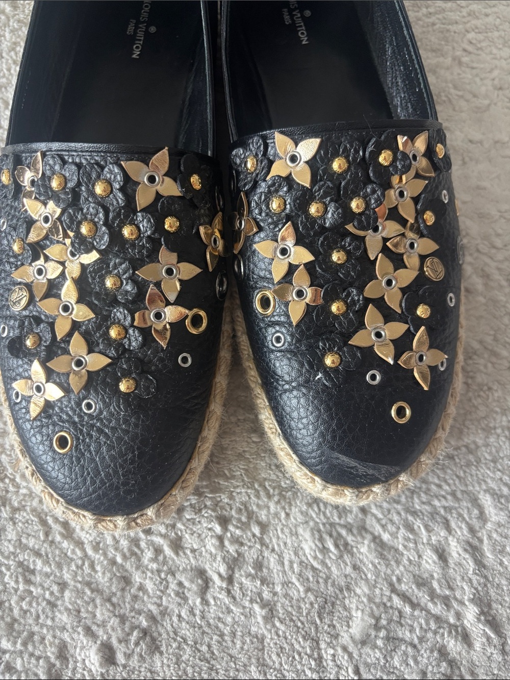 Louis Vuitton Size 39 Black Leather Espadrilles with Gold Flower Studs - Picture 6 of 6